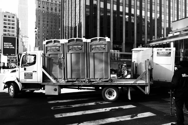 Best Portable toilet rental cost  in Fortuna, CA